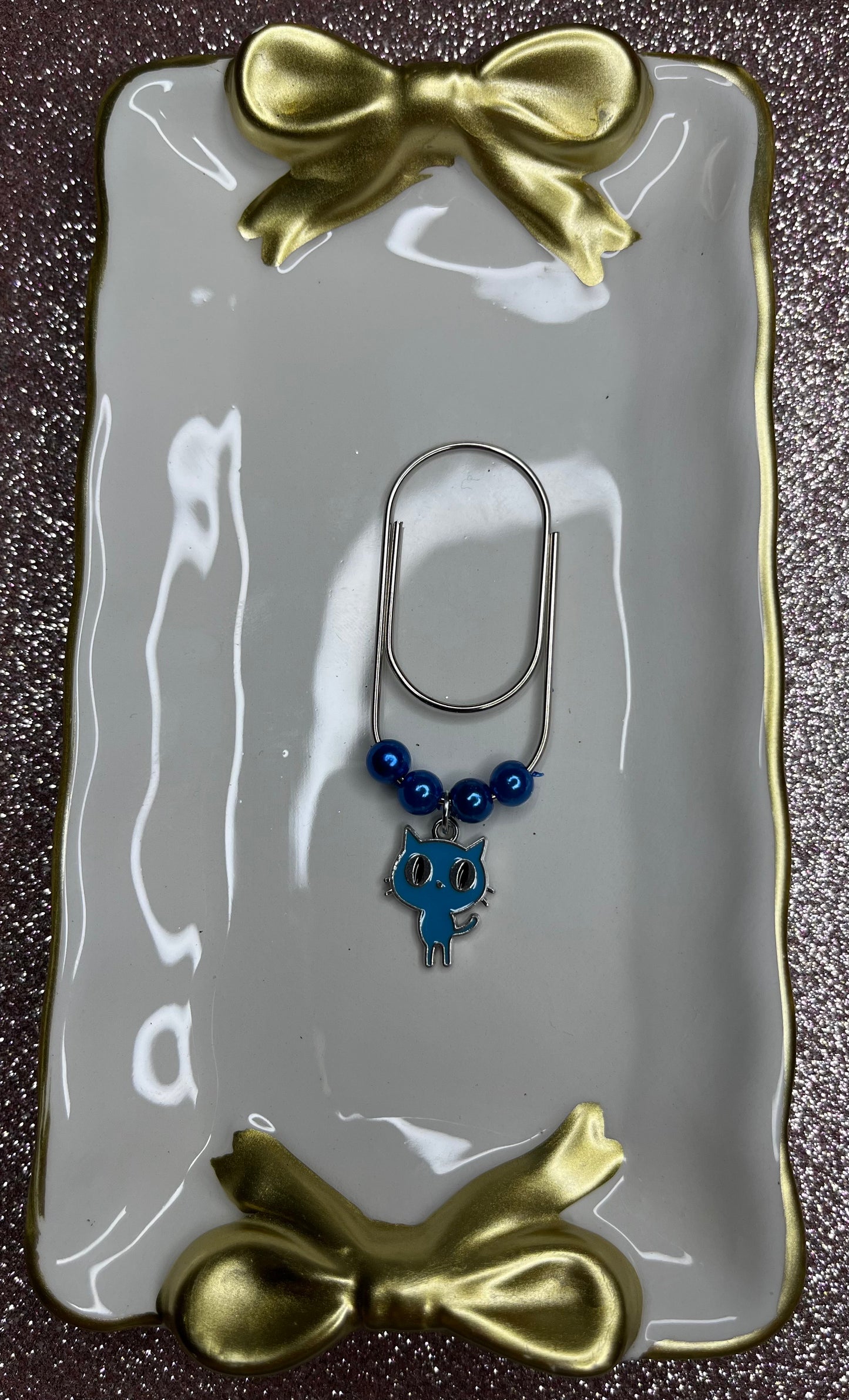 Large Paperclip Scaredy Cat Charms